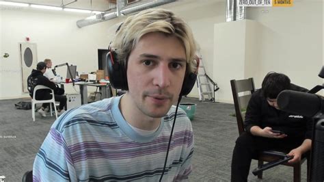 Why Is Xqc Streaming From An Office Twitch Stars Relocation Explained