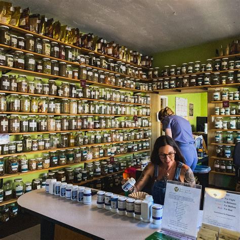 About 5 — Traditions School of Herbal Studies