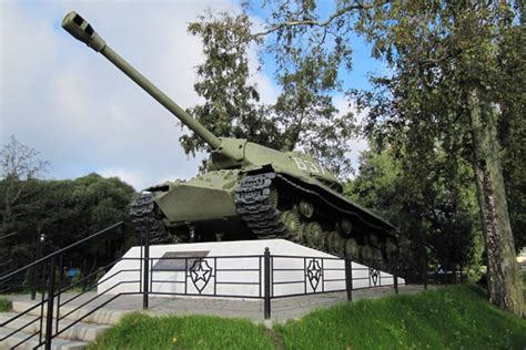 Liberation Memorial (IS-3 Tank) - Priozersk - TracesOfWar.com