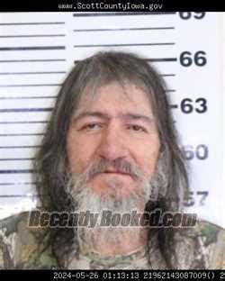 Recent Booking Mugshot For OSCAR MORENO PEREZ In Scott County Iowa