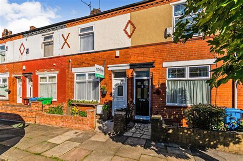 2 Bedroom Terraced House Molyneux Road M19 Property Search Strike