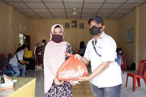 Vaksinasi Gotong Royong Pt Timah Sasar Warga Desa Benteng Kota Lensa