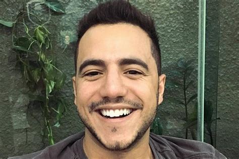 F Televis O Ex Bbb Matheus Lisboa Viver Um Romance Gay E N O Ter Falas Na Novela O Tempo