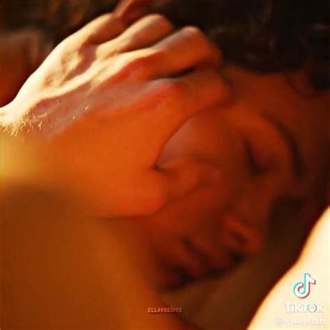 Pin By Wiesel M On Cute Gay Love Video Cute Gay Couples Cute Gay Gay Dads