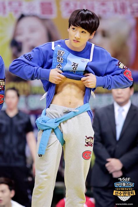 Jungkook's abs - Jungkook (BTS) Photo (39288192) - Fanpop