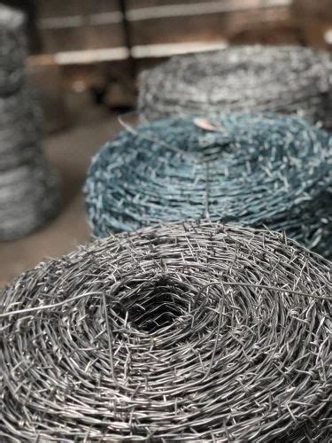 Galvanized Iron Gi Barbed Wire Wire Diameter 2 50 MM At 66 Kg In