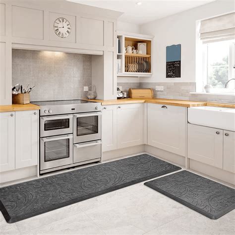 The Best Kitchen Rugs For Added Comfort And Style In 2023