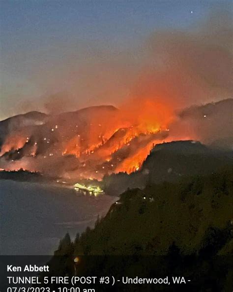 Fires Threaten Wineries Vines In Columbia Gorge Yakima Valley Great