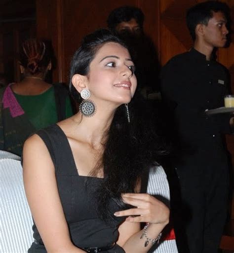 Rakul Preet Singh Hot Thigh Show Hot Actress Sexy Pics