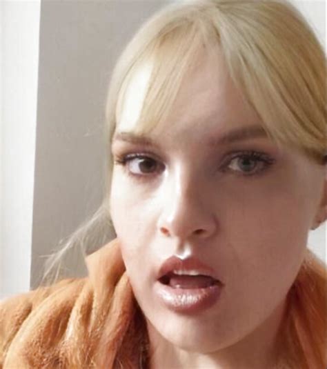 Dressing Gown Makeuo Porn Pictures XXX Photos Sex Images 4052000 PICTOA