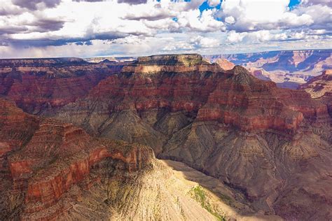 The Grand Canyon Helicopter Tour That Will Drop Your Jaw