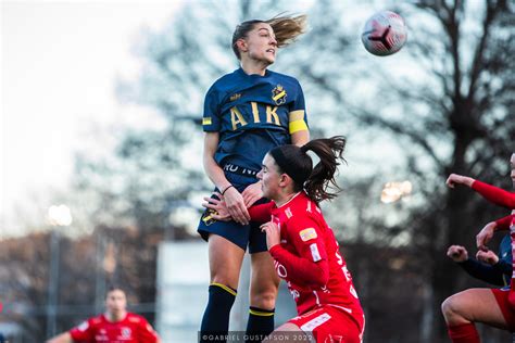 220220 AIK KIF Örebro DFF 220220 AIK s Hannah Davison un Flickr