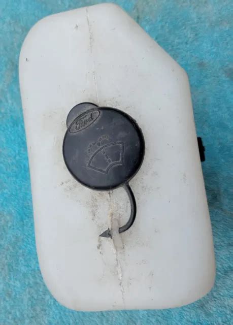 Genuine Ford Mk1mk2 Fiesta Windscreen Washer Bottle Tank 75bg 17618