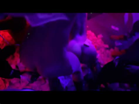 Strippers En Booby Trap On The River En Miami XVIDEOS