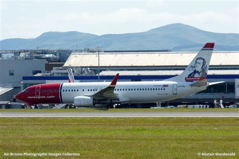 Boeing 737 8KN LN NIL 40237 Norwegian Air Shuttle DY NAX ABPic