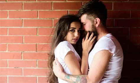 6 Things You Should Know Before Having Sex With Friends Her Norm