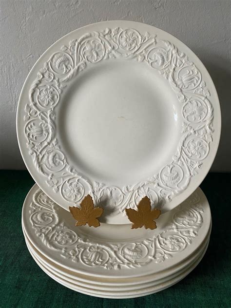 Vintage Set Wedgwood Patrician Dinner Plates Made In Etsy