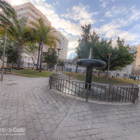 Plaza Reina Sof A Zonas Verdes Parques Y Jardines De C Diz