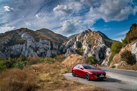 Prueba del Mazda 3 SKYACTIV X precios equipamiento y opinión