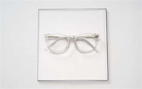 What are Prism Eyeglasses? | Blog | EyeBuyDirect