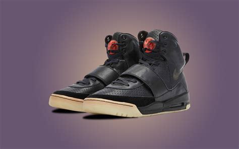 Nike Air Yeezy 1 ‘Prototype’ - $1,800,000 | GODLY SOLES