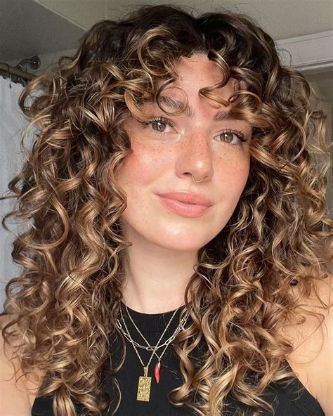 22 Wonderful Curly Hair Bangs Hairstyles For Inspo Natural Curly Hair