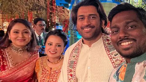 Atlee And Priya Share Picture Perfect Moment With Ms Dhoni At Anant