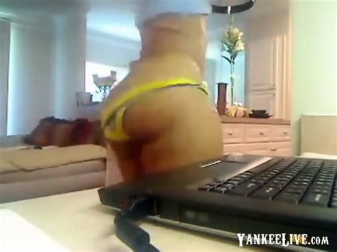 Great Must Be Latin Teen Ass Shaking On Cam