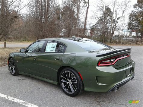 2018 F8 Green Dodge Charger Rt Scat Pack 124777349 Photo 8