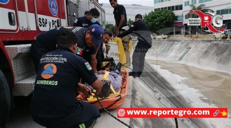 Cae Motociclista Al Cauce Del Huacapa En Chilpancingo Https