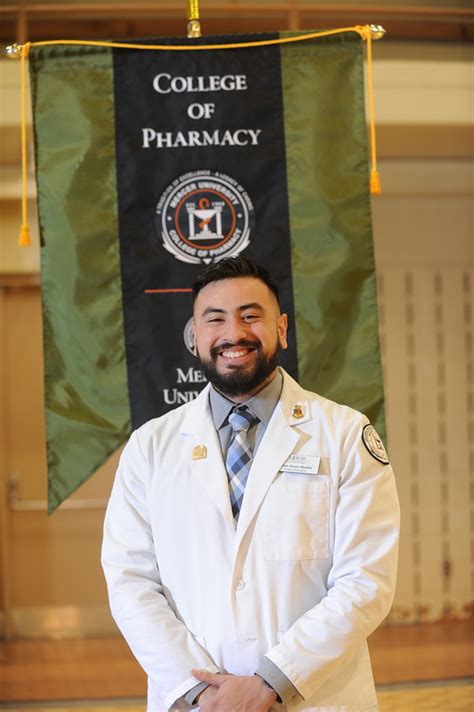 2021 Pharmacy Pinning Ceremony - Mercer University Photo Gallery