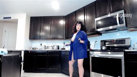 After Party Cuck MP4540 Curvy Mature MILF Amypaige Clips4sale