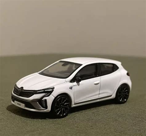 Miniature Norev Renault Clio Restyl E Inches Neuve