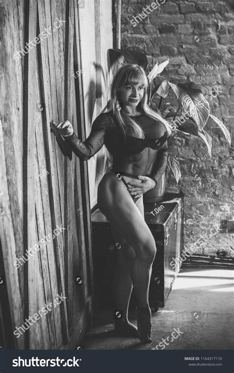 Hot Sexy Mature Fit Athletic Woman Stock Photo Edit Now 1164317110