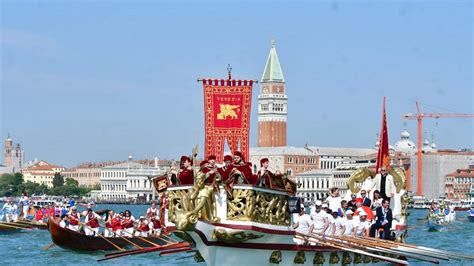 Venezia Celebra La Sensa Rinnovato Lo Sposalizio Con Il Mare La