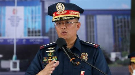 Command Group Ng Pnp Kabilang Si Pnp Chief Azurin Naghain Na Ng