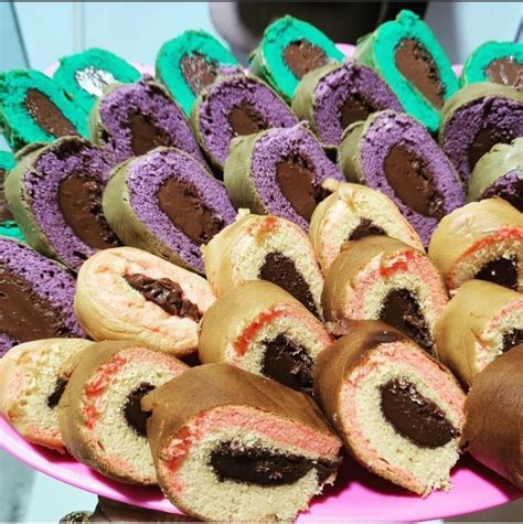 Halal Kek Tapak Kuda Nutella Food And Drinks Homemade Bakes On Carousell