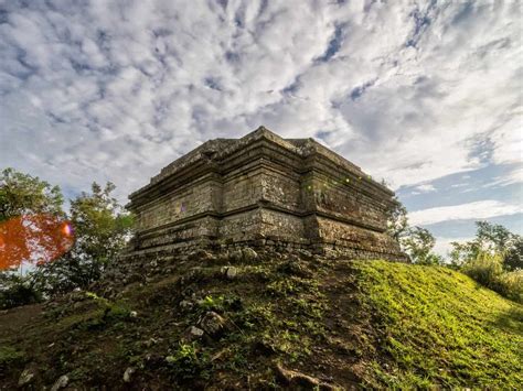 Candi Dadi Wisata Sejarah Peninggalan Majapahit Di Tulungagung