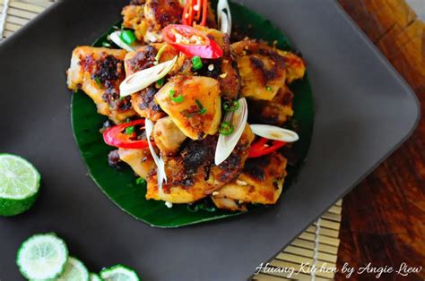 Thai Style Pan Fried Chicken Recipe 泰式煎鸡 Huang Kitchen