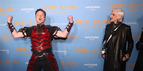 Elon Is Fumbling Toward A Hilarious Solution To Twitter S Money Problems Porn