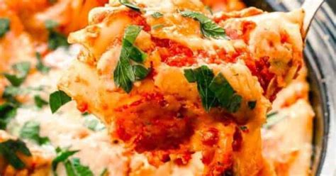 Slow Cooker Lasagna With Ricotta Cheese • The Wicked Noodle