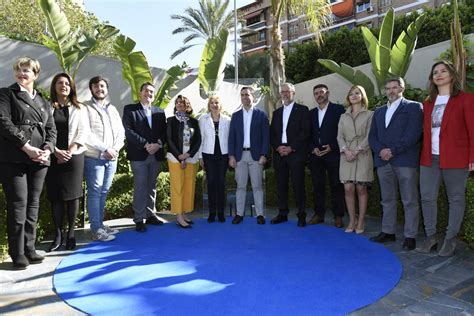 Fotos Desayuno informativo del PP para arrancar la campaña La Verdad