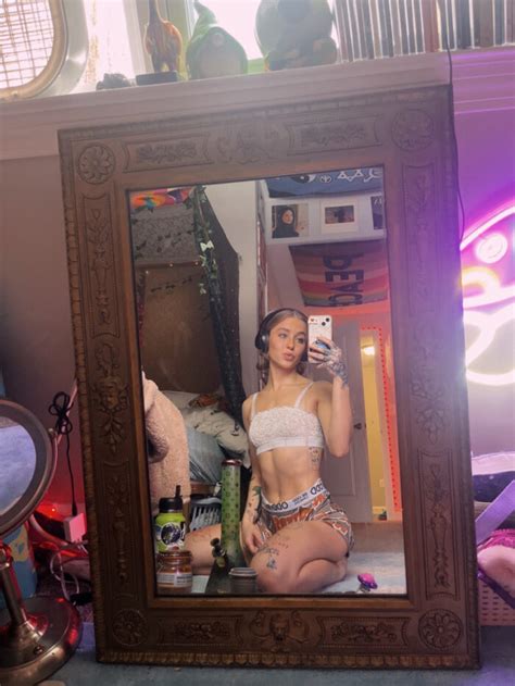 OnlyFans Teen Helenbrad Onlyfans Nude Photo 4 The Fappening