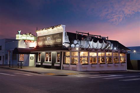 The Old Clam House - Fresh Seafood, Specialty Pasta