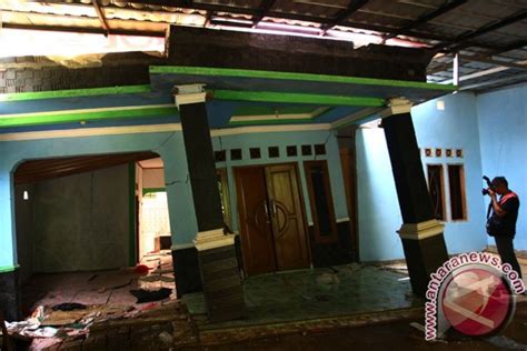 BPBD Lebak Melaporkan 15 Rumah Rusak Berat Akibat Pergerakan Tanah