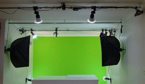 Chroma key, Greenscreen, Ceiling lights