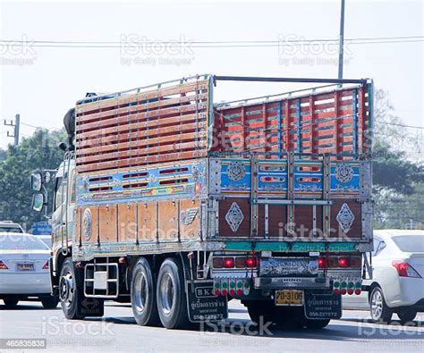 Truk Pribadi Foto Stok Unduh Gambar Sekarang 2015 Asia Asia