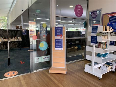 Pennant Hills Library Entry During Covid 19 Pandemic Hornsby Shire