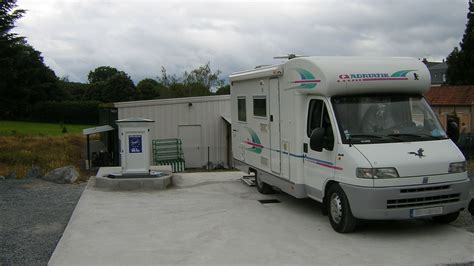 Aire de service pour camping cars à Saint Honore les Bains Nièvre