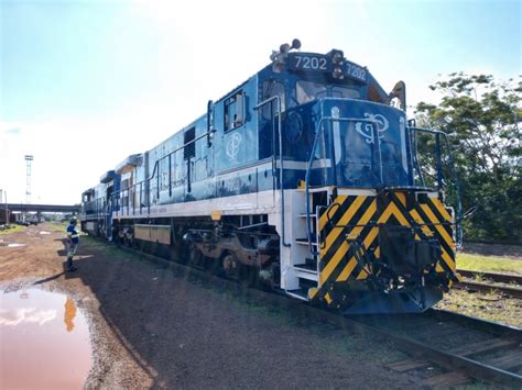 Brazilian Group Restores C30 7a In Time For Holiday Train Trains Magazine